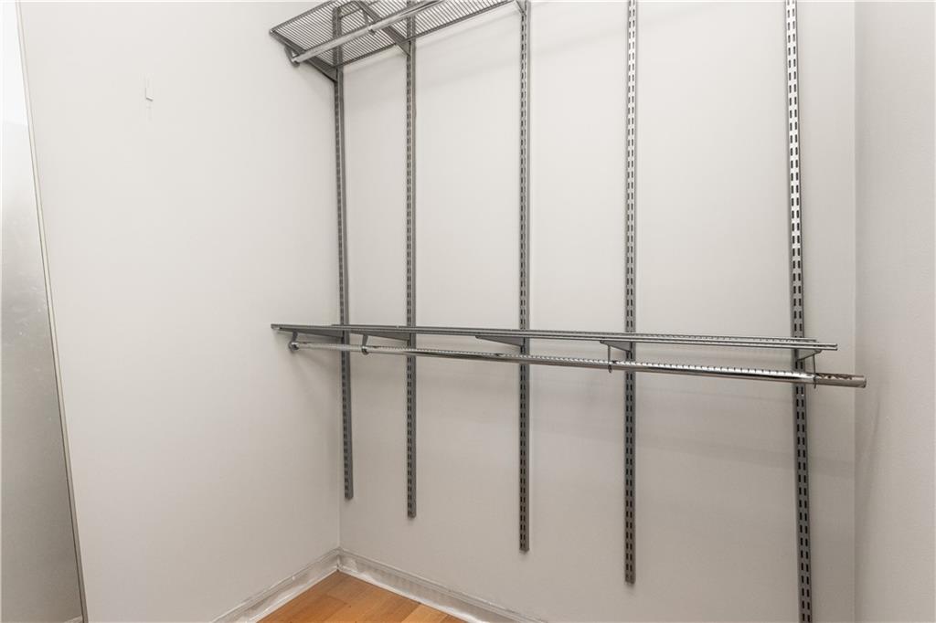 275 13th Street NE Unit 106
