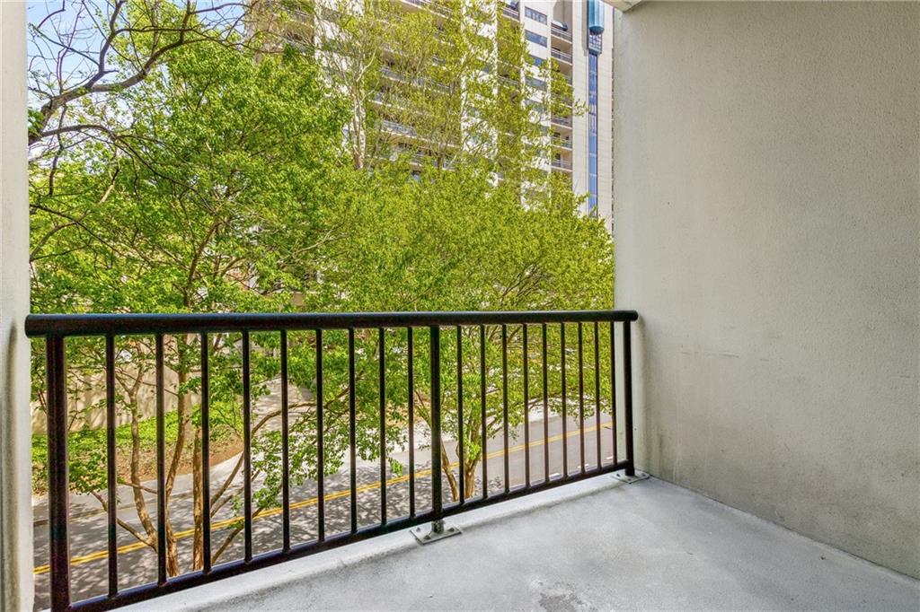 275 13th Street NE Unit 106