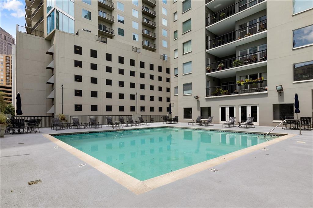 275 13th Street NE Unit 106