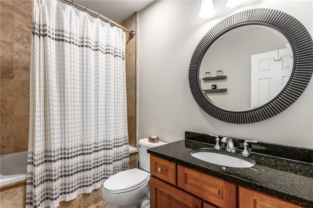 275 13th Street NE Unit 106