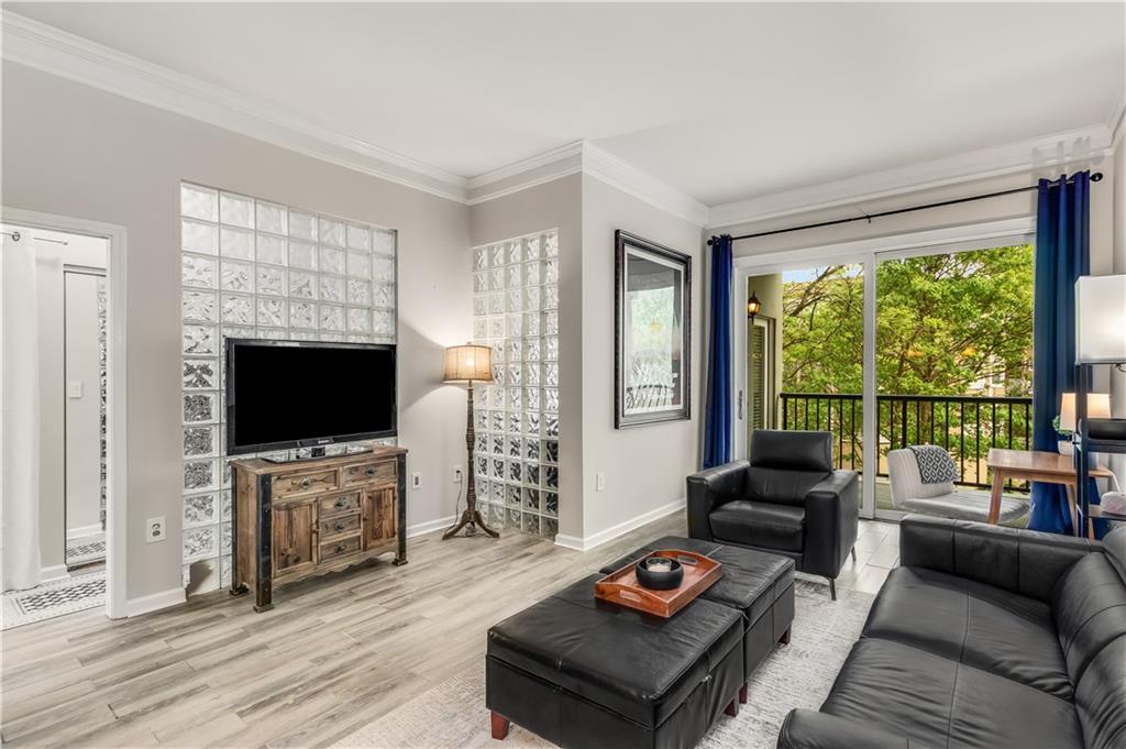 275 13th Street NE Unit 106