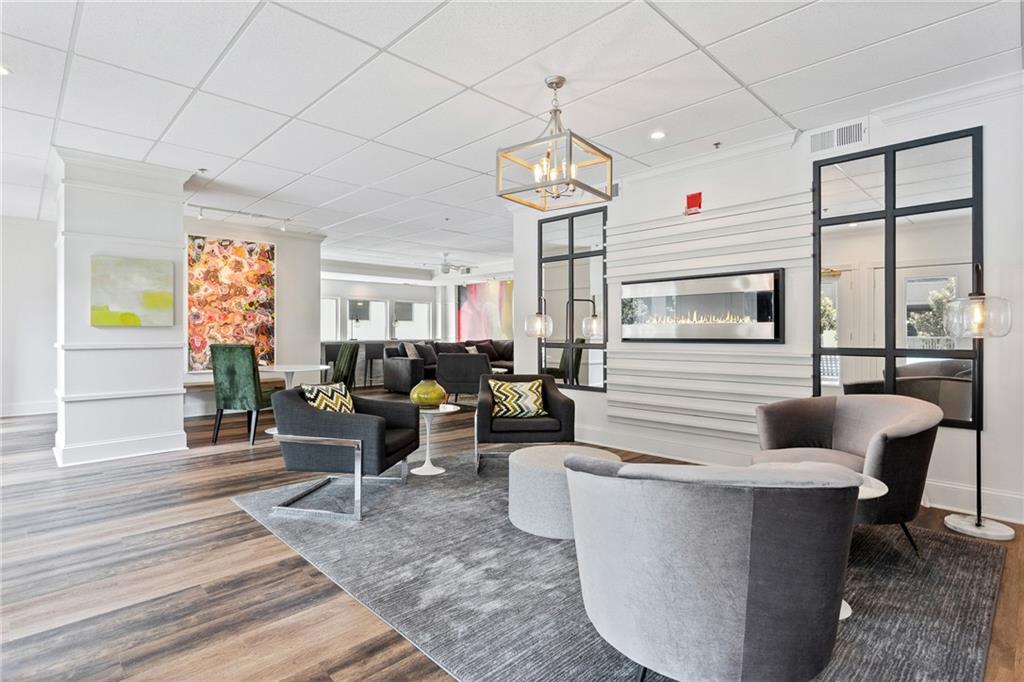 275 13th Street NE Unit 106