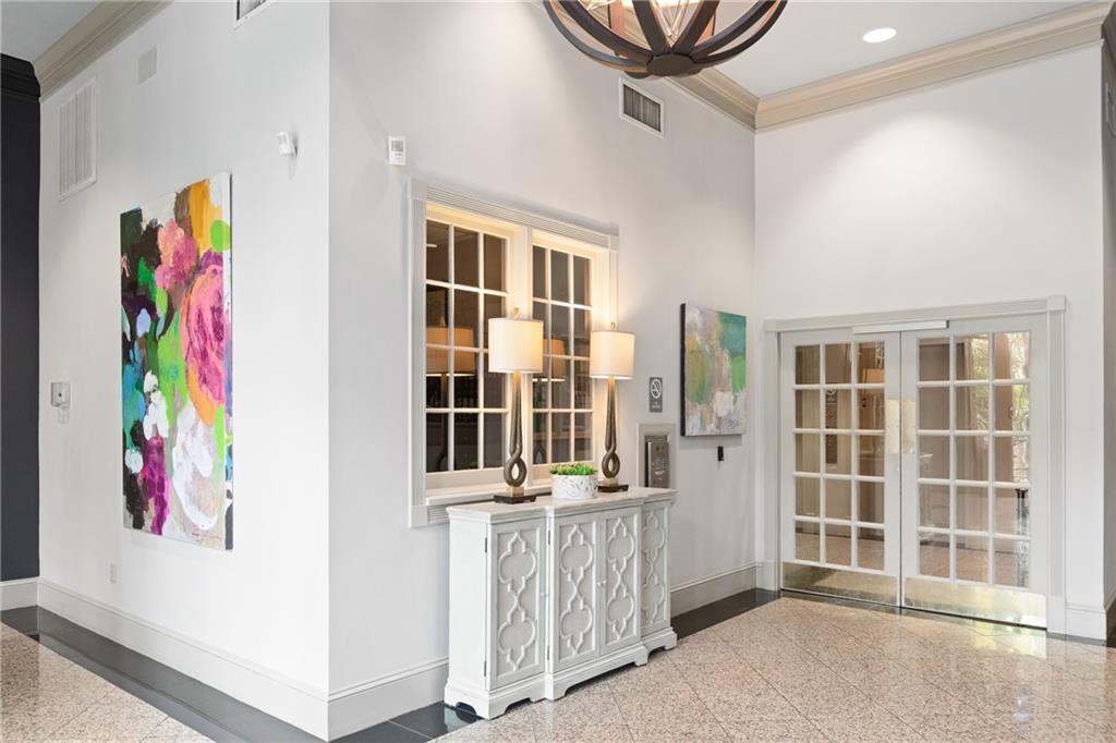 275 13th Street NE Unit 106