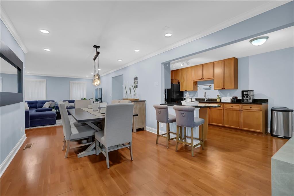 750 Dalrymple Road Unit J2