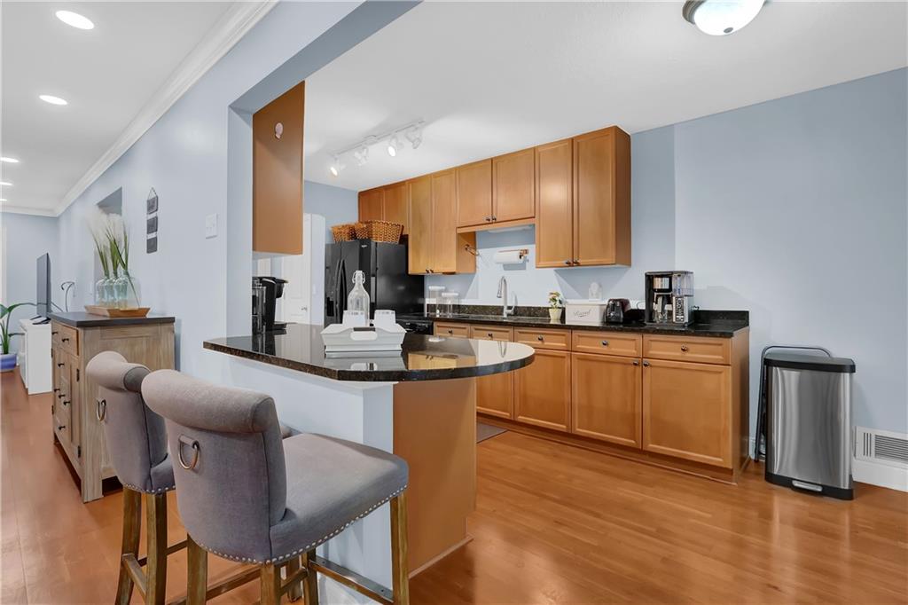 750 Dalrymple Road Unit J2