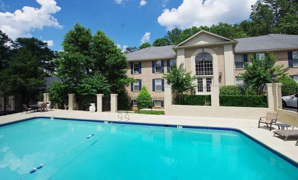 750 Dalrymple Road Unit J2