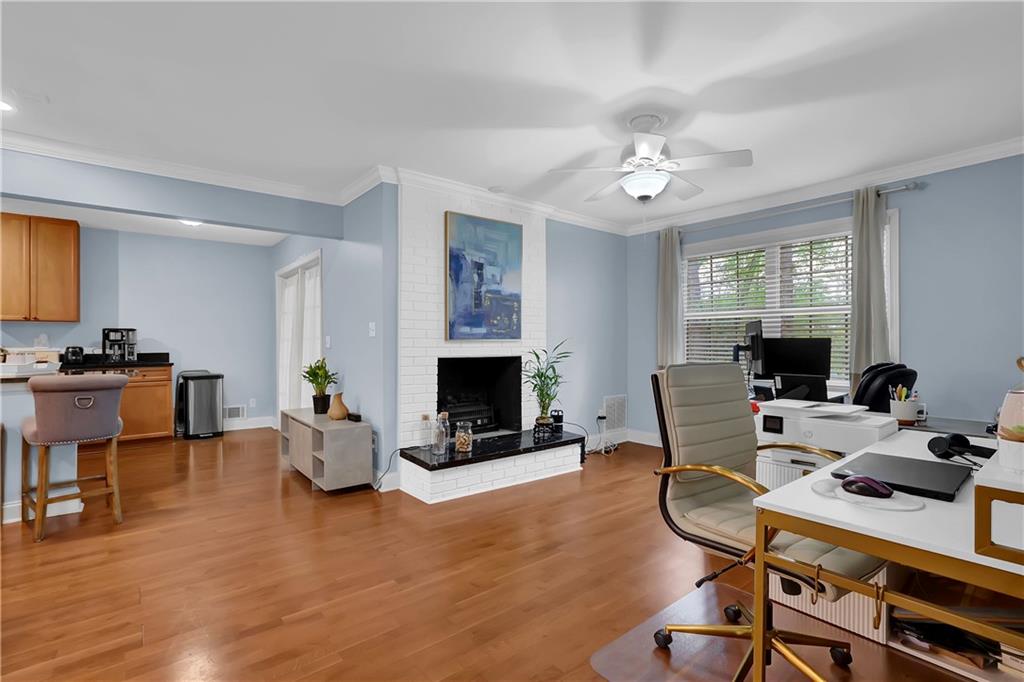 750 Dalrymple Road Unit J2