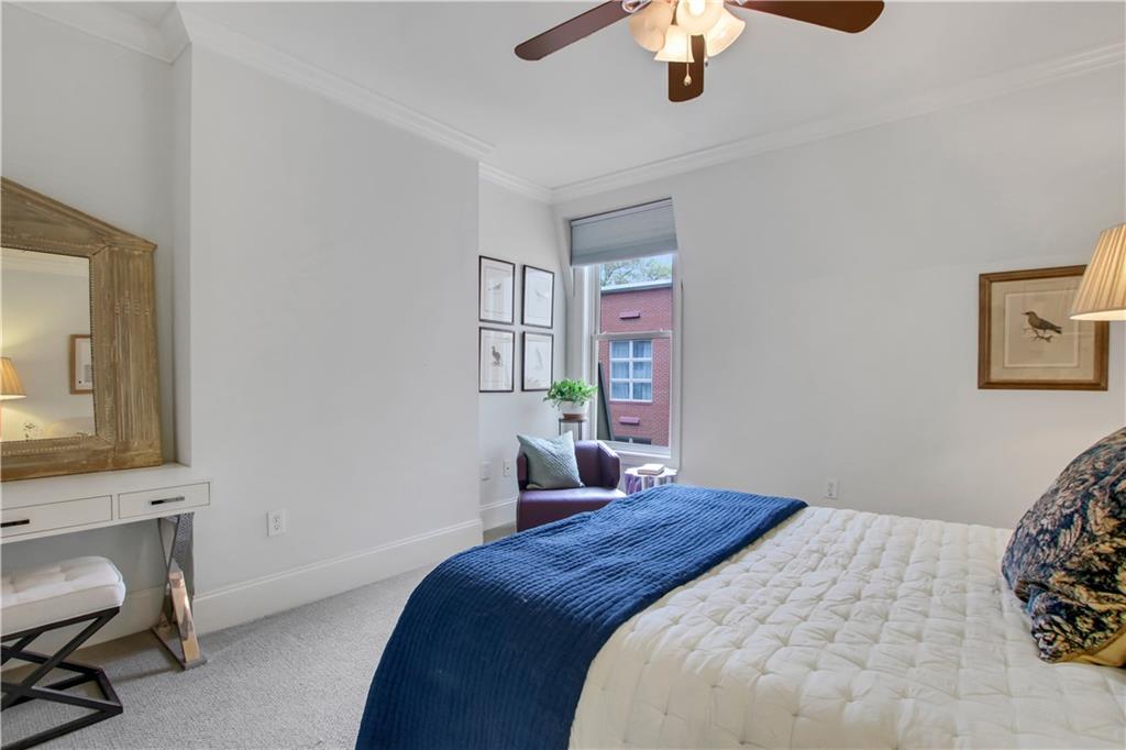 560 Dutch Valley Road NE Unit 406