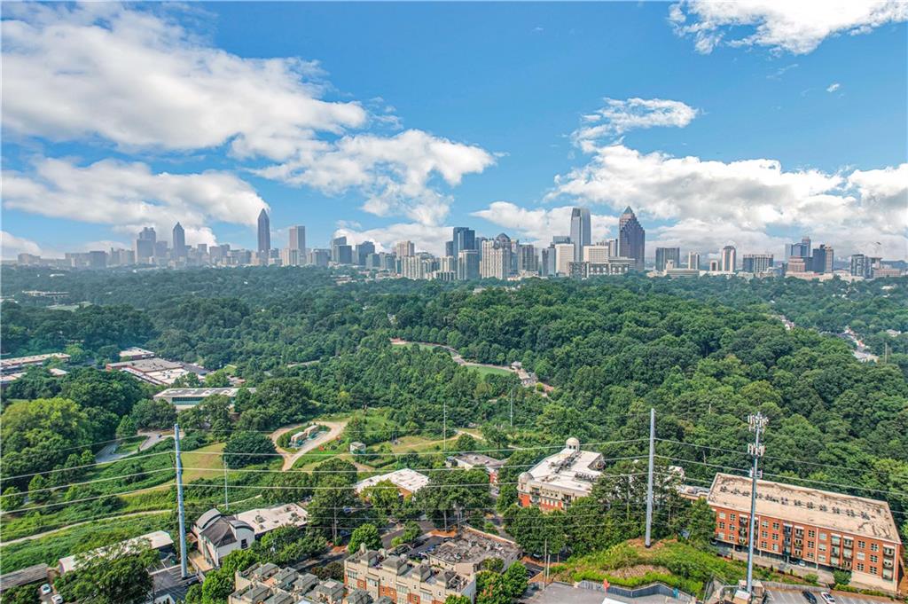 560 Dutch Valley Road NE Unit 406