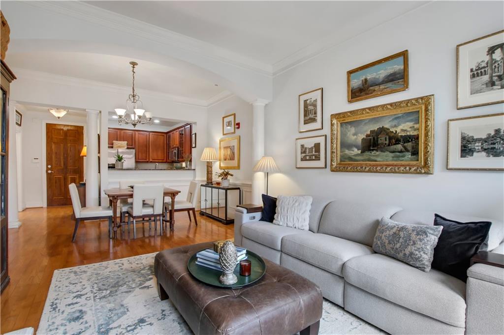 560 Dutch Valley Road NE Unit 406