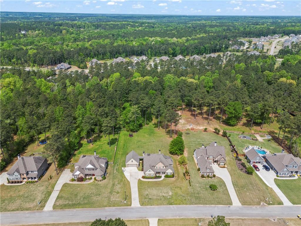 77 Fox Hall Crossing W