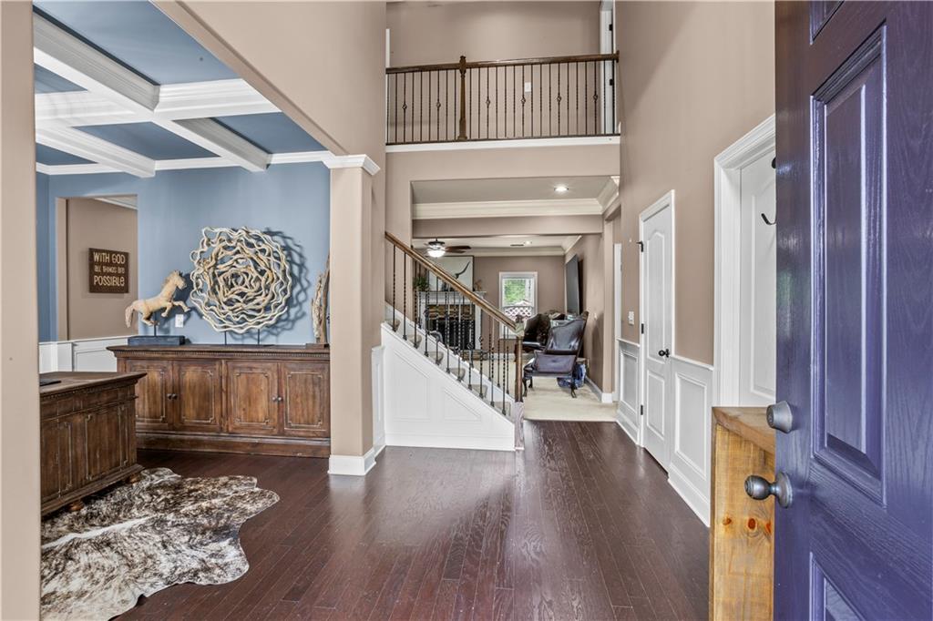 77 Fox Hall Crossing W