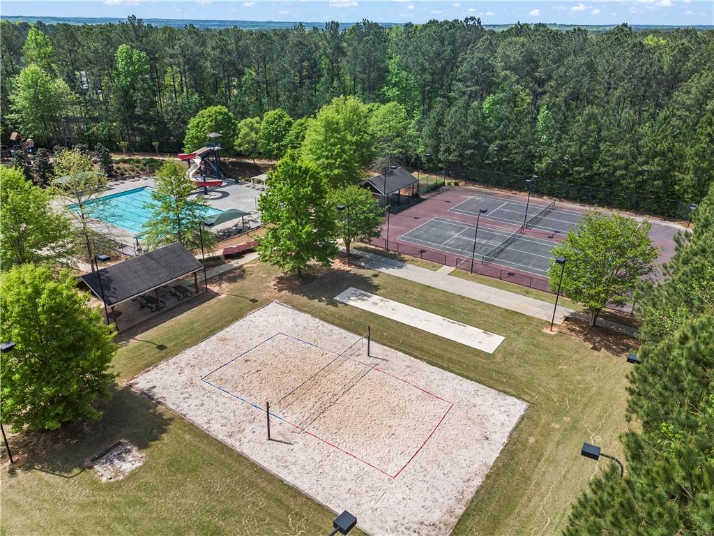 77 Fox Hall Crossing W