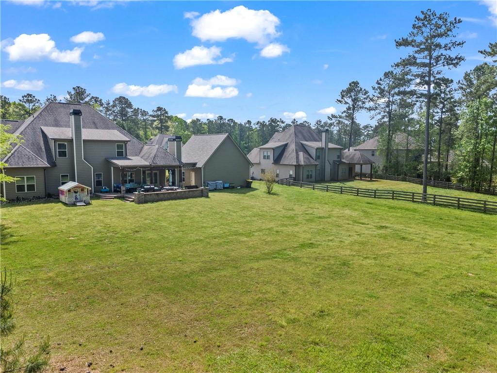 77 Fox Hall Crossing W