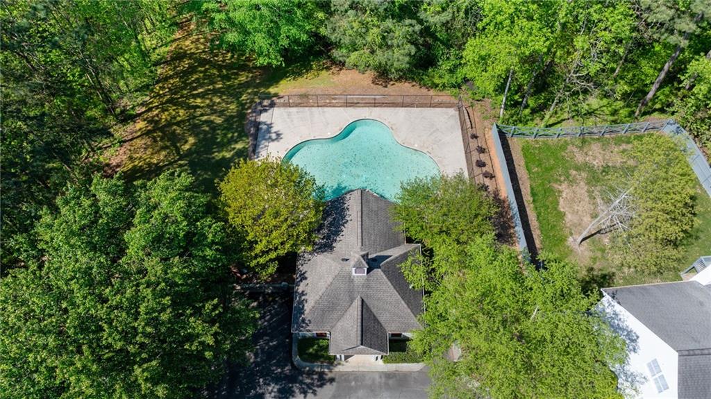 2215 Monroe Drive