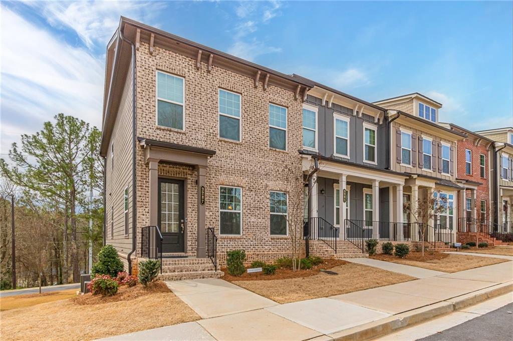 3287 Park Pointe Circle