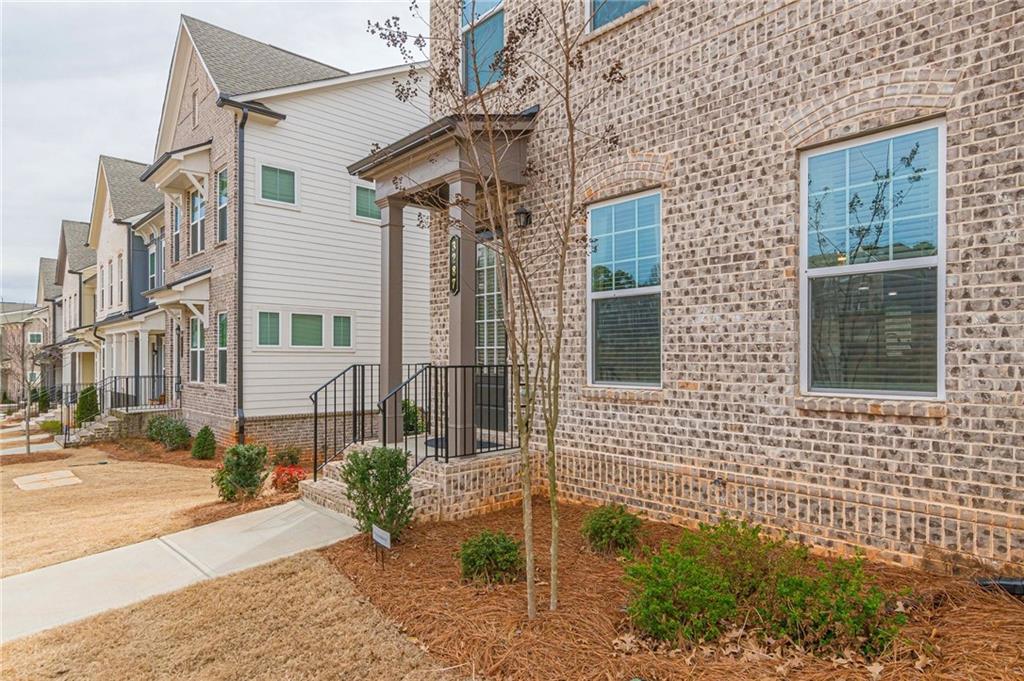 3287 Park Pointe Circle