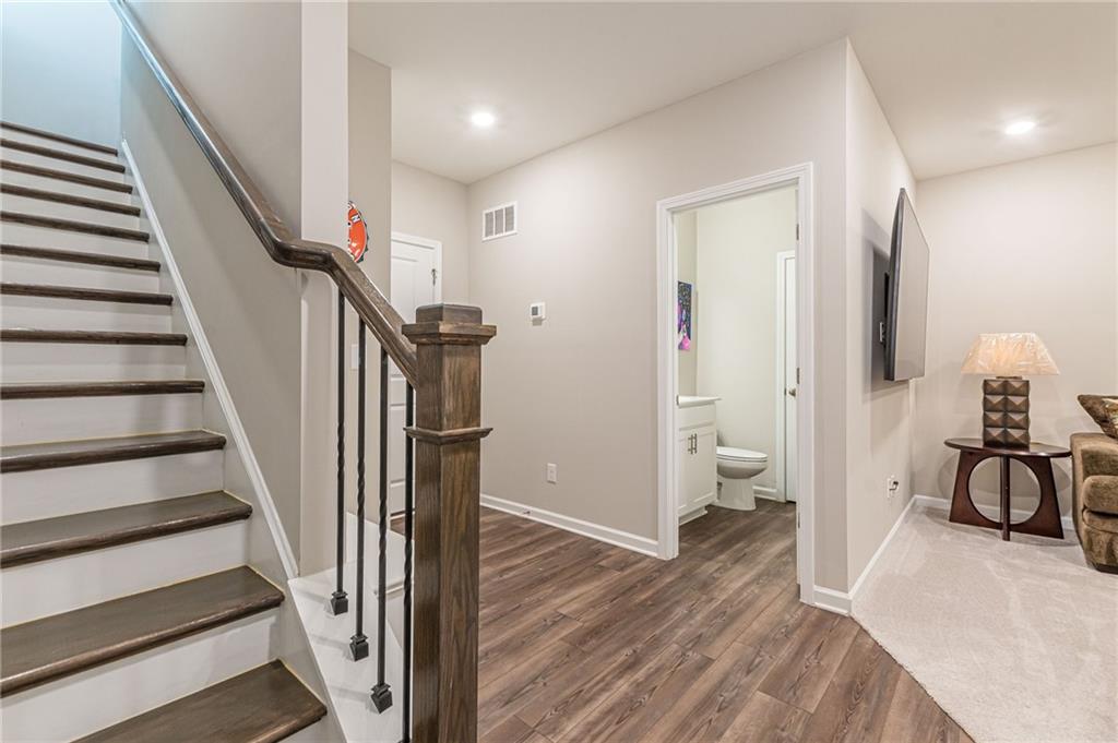 3287 Park Pointe Circle