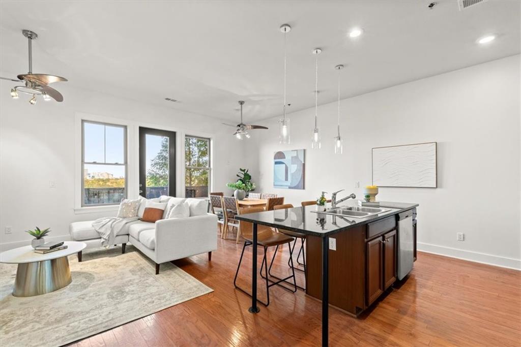 1195 Milton Terrace SE Unit 4206