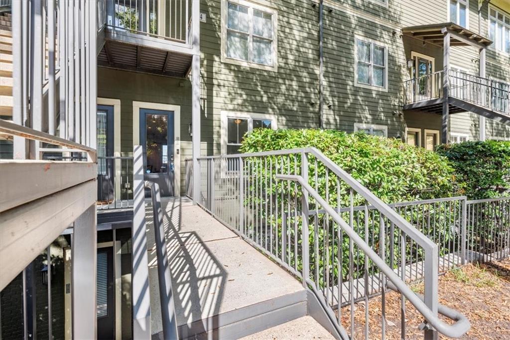 1195 Milton Terrace SE Unit 4206