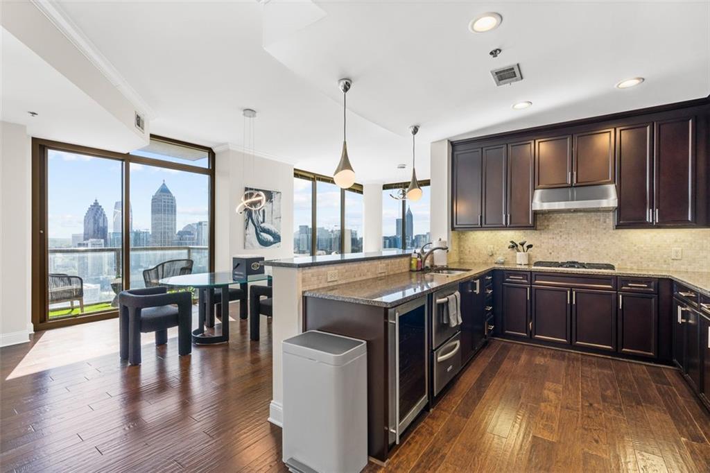 270 17TH Street NW Unit 3201