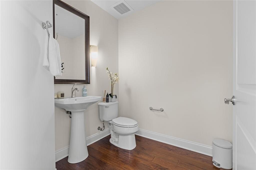 270 17TH Street NW Unit 3201