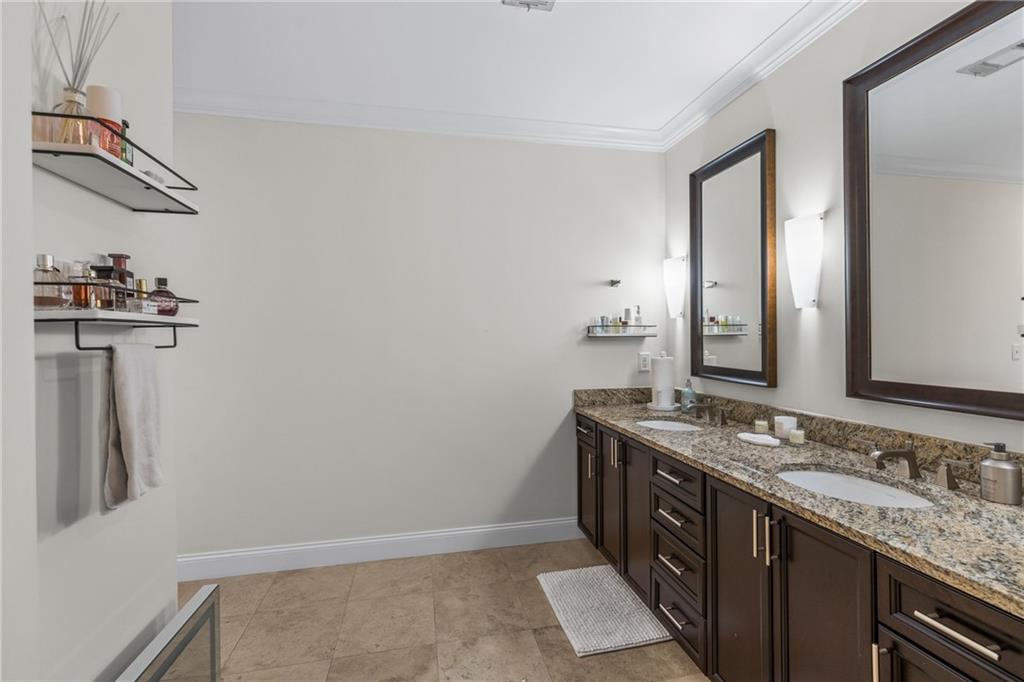 270 17TH Street NW Unit 3201