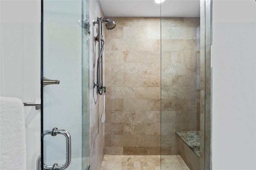 270 17TH Street NW Unit 3201