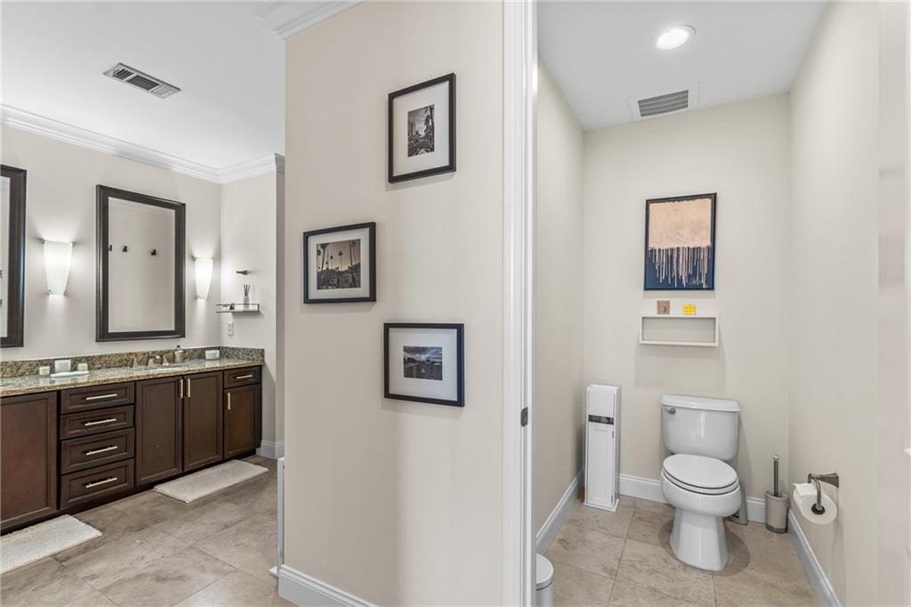270 17TH Street NW Unit 3201