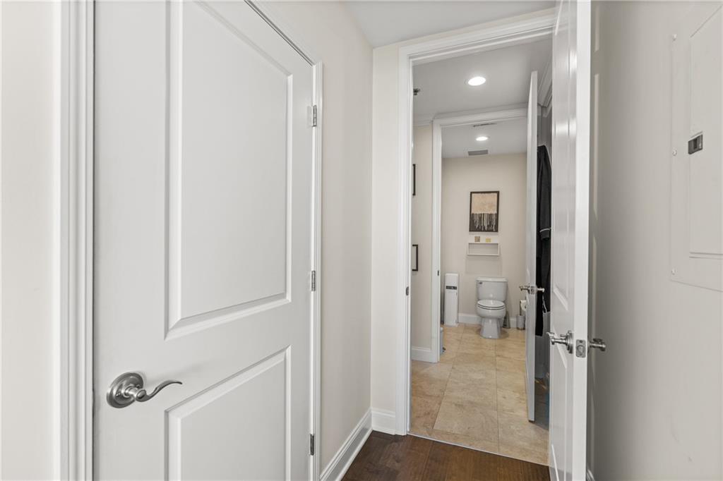 270 17TH Street NW Unit 3201