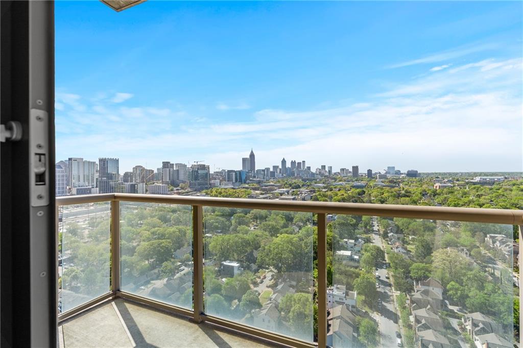 270 17th Street NW Unit 2805
