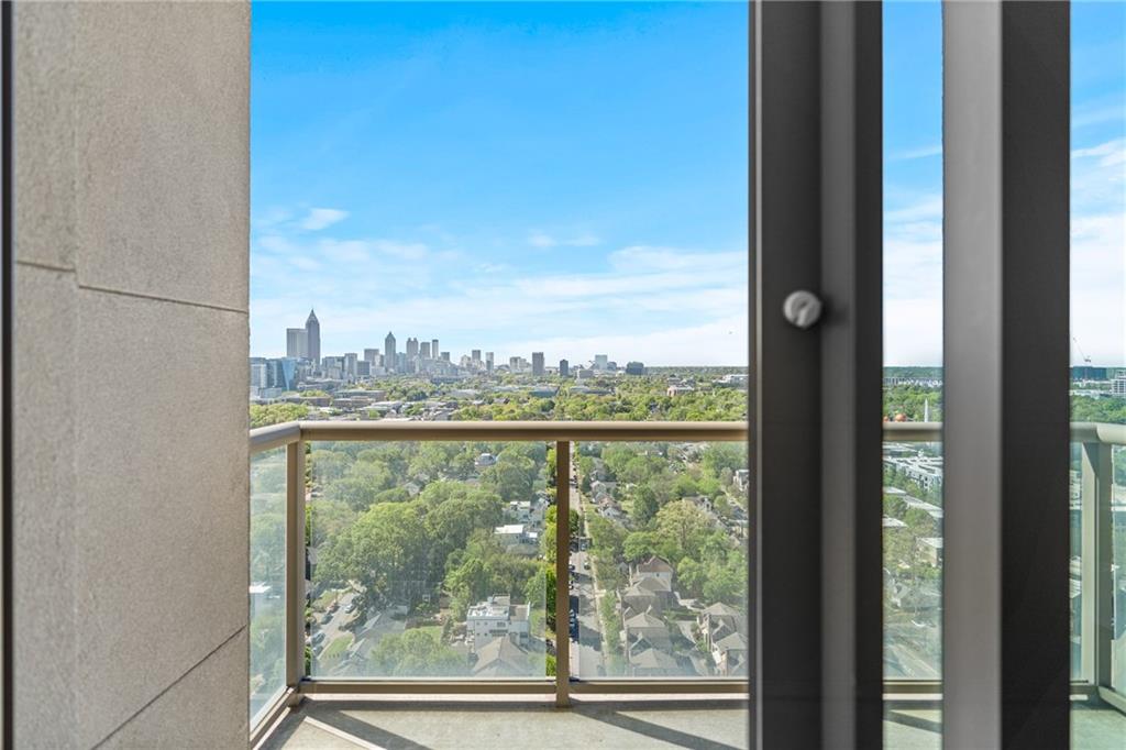 270 17th Street NW Unit 2805