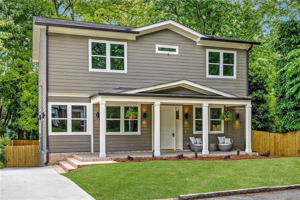 256 1st Street SW