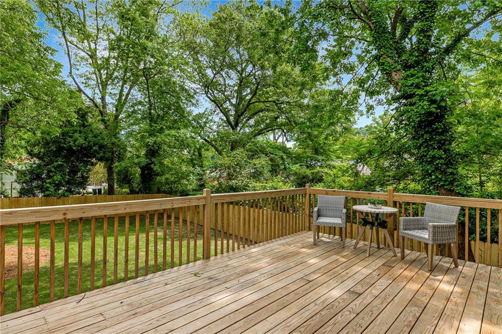 256 1st Street SW
