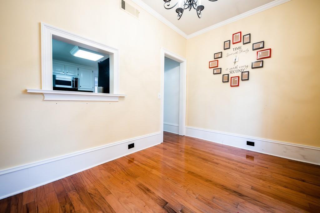 5414 Trentham Court