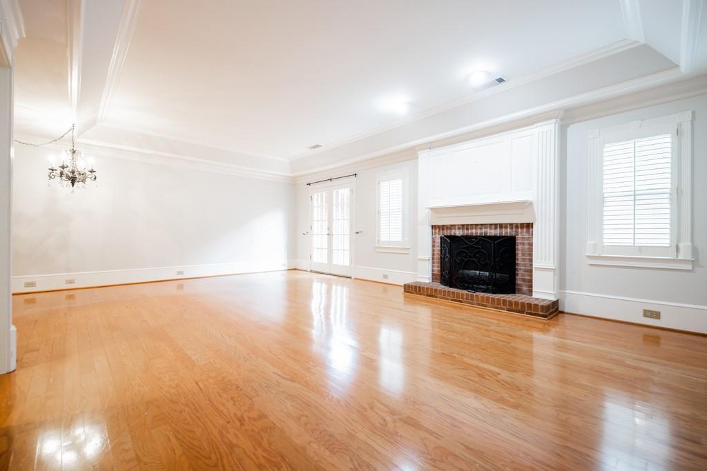 5414 Trentham Court