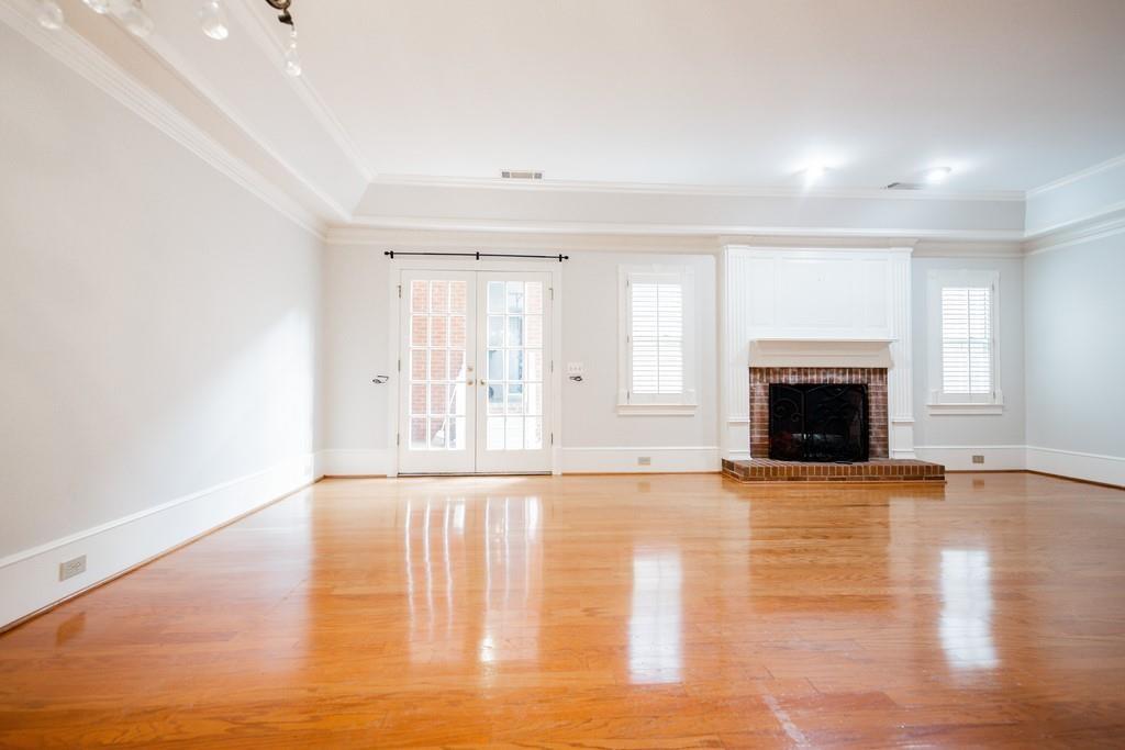 5414 Trentham Court