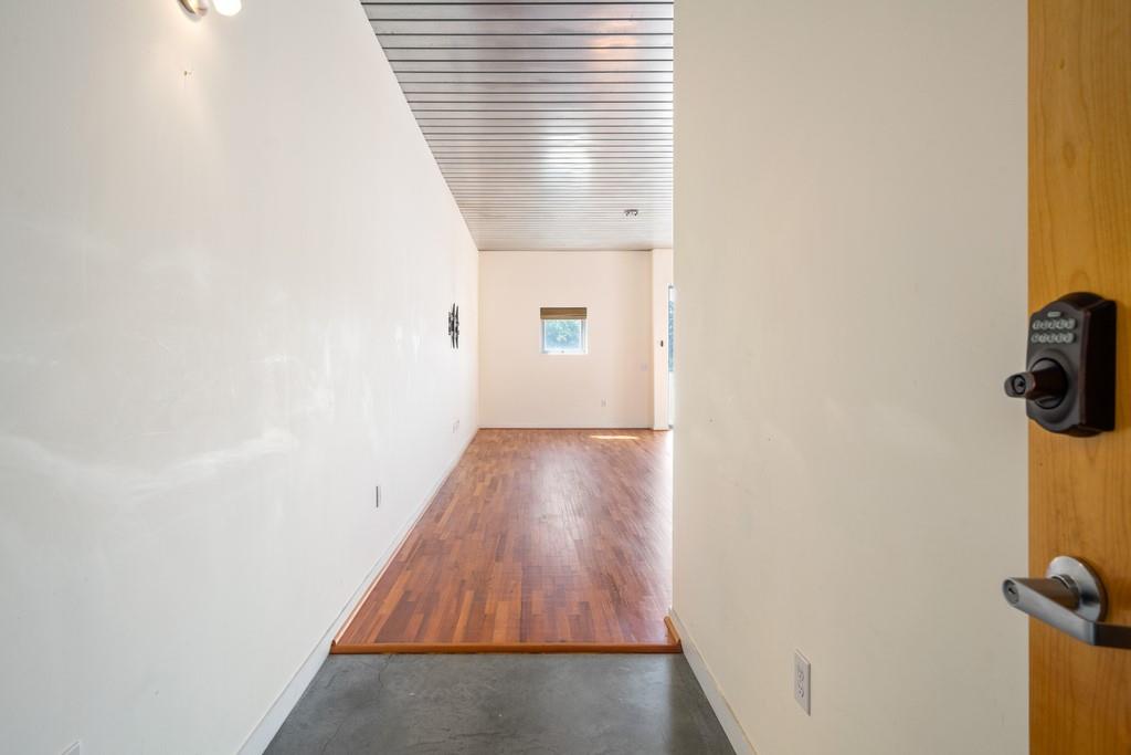 620 Glen Iris Drive NE Unit 519