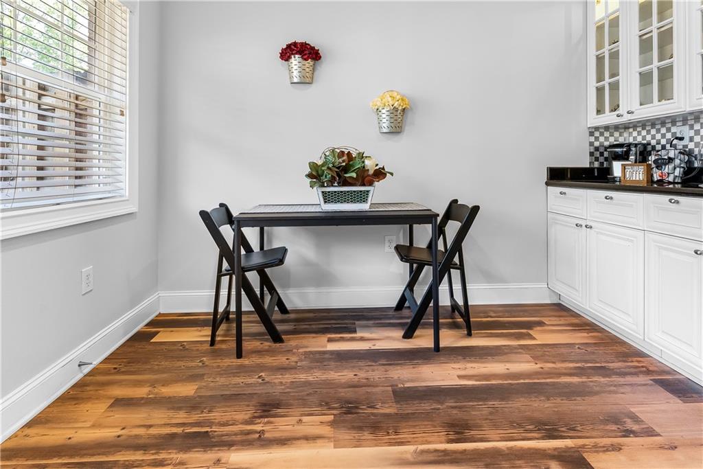 120 Rondak Circle SE