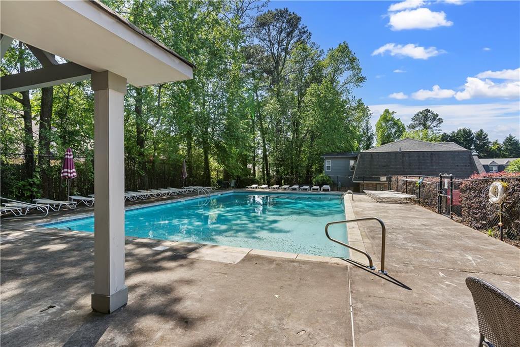 120 Rondak Circle SE