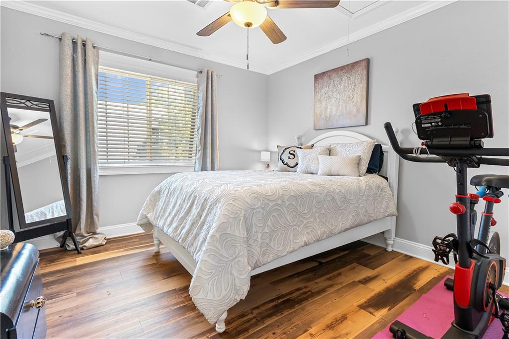 120 Rondak Circle SE