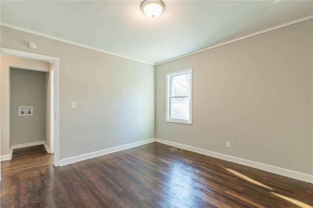 3395 LAKE VALLEY Road NW
