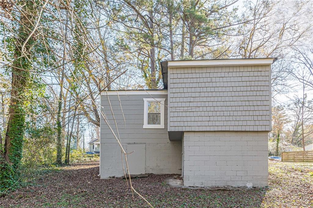 3395 LAKE VALLEY Road NW