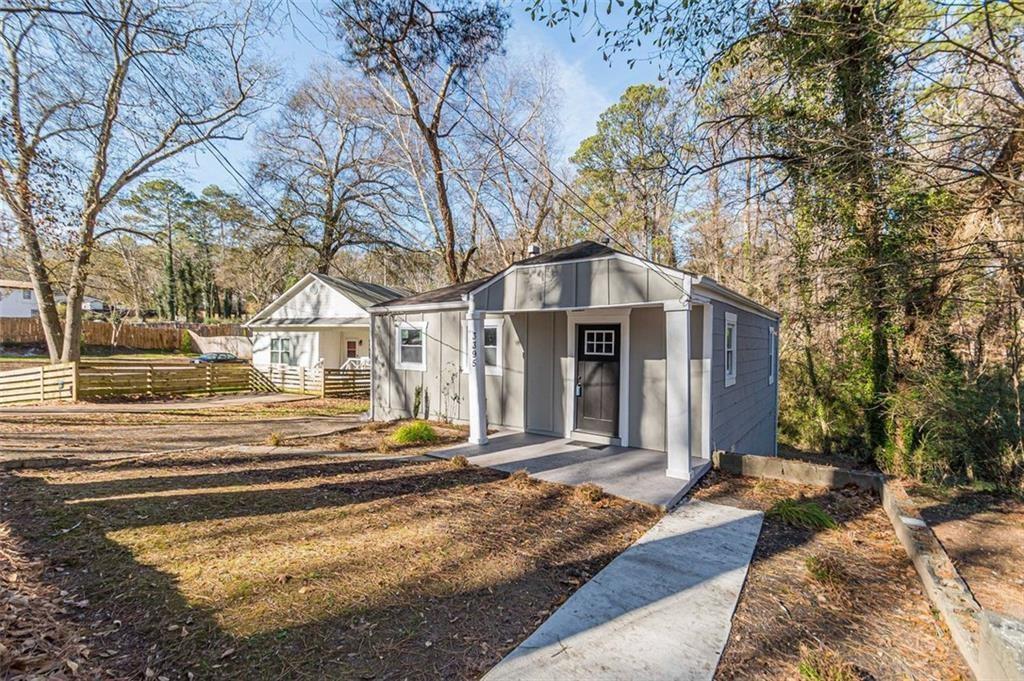 3395 LAKE VALLEY Road NW