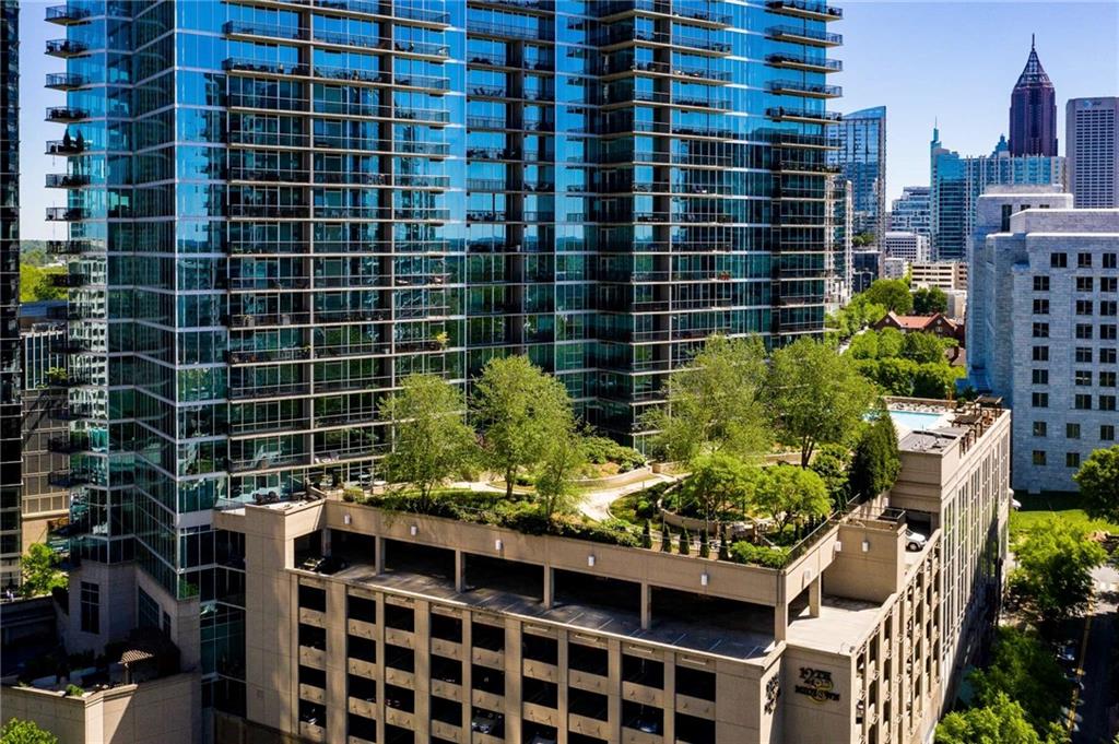 1080 Peachtree Street NE Unit 1807