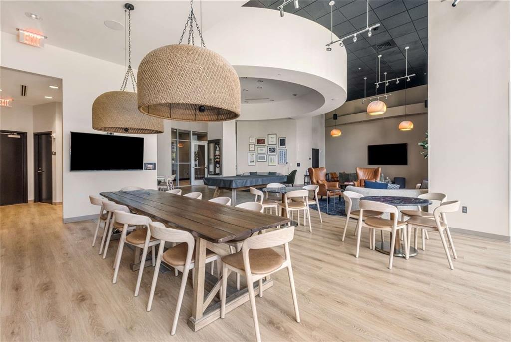 1080 Peachtree Street NE Unit 1807