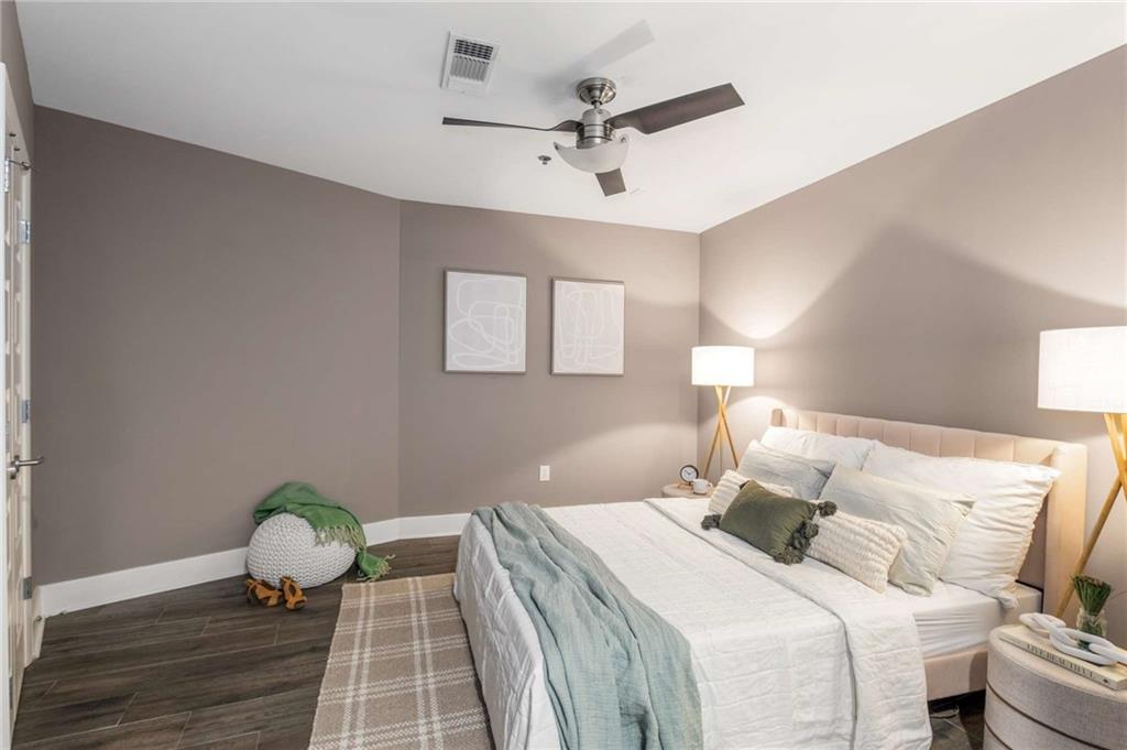 1080 Peachtree Street NE Unit 1807