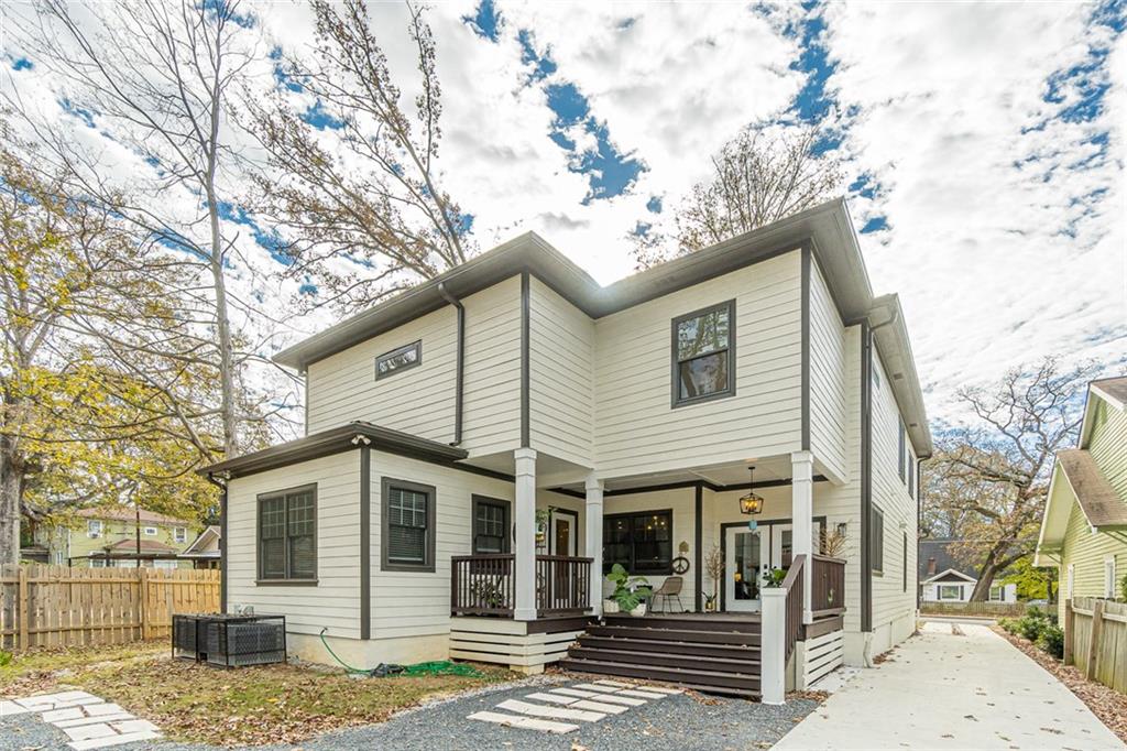 2688 Memorial Drive SE