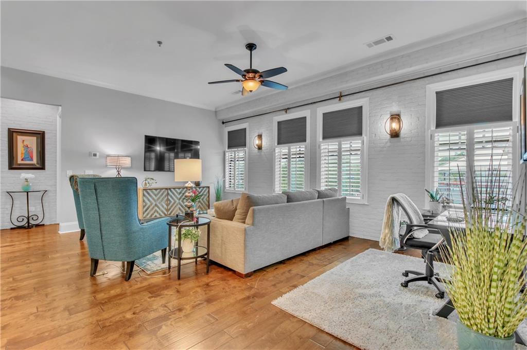 360 Chambers Street Unit 103