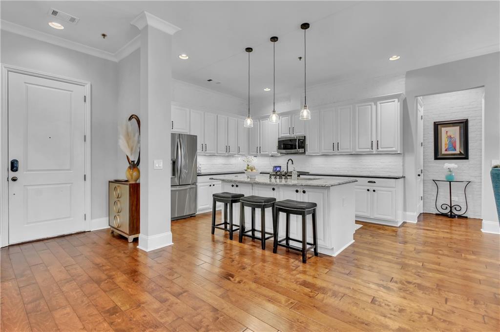 360 Chambers Street Unit 103